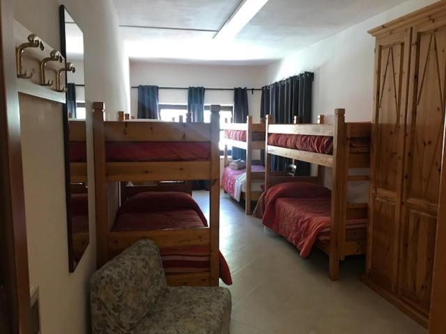 Chalet Della Luna Claviere Bagian luar foto