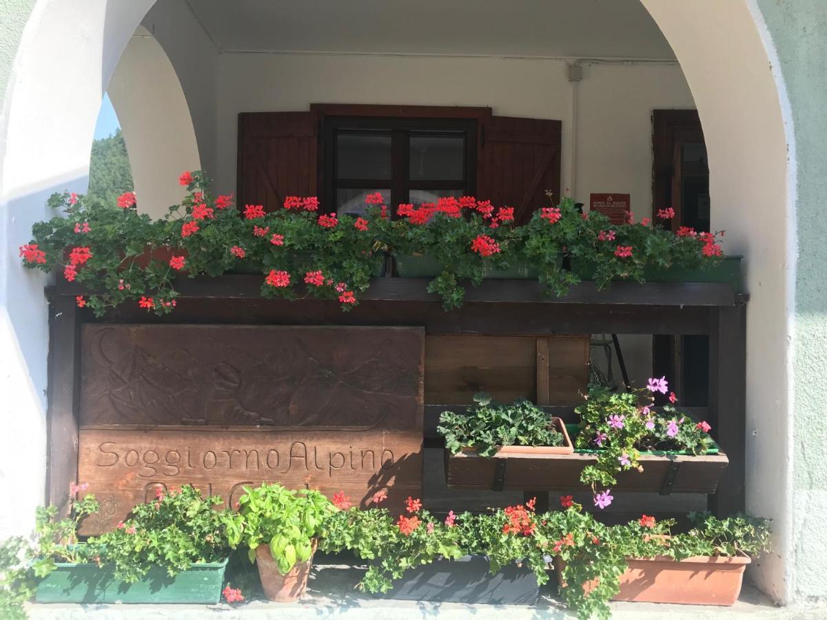 Chalet Della Luna Claviere Bagian luar foto