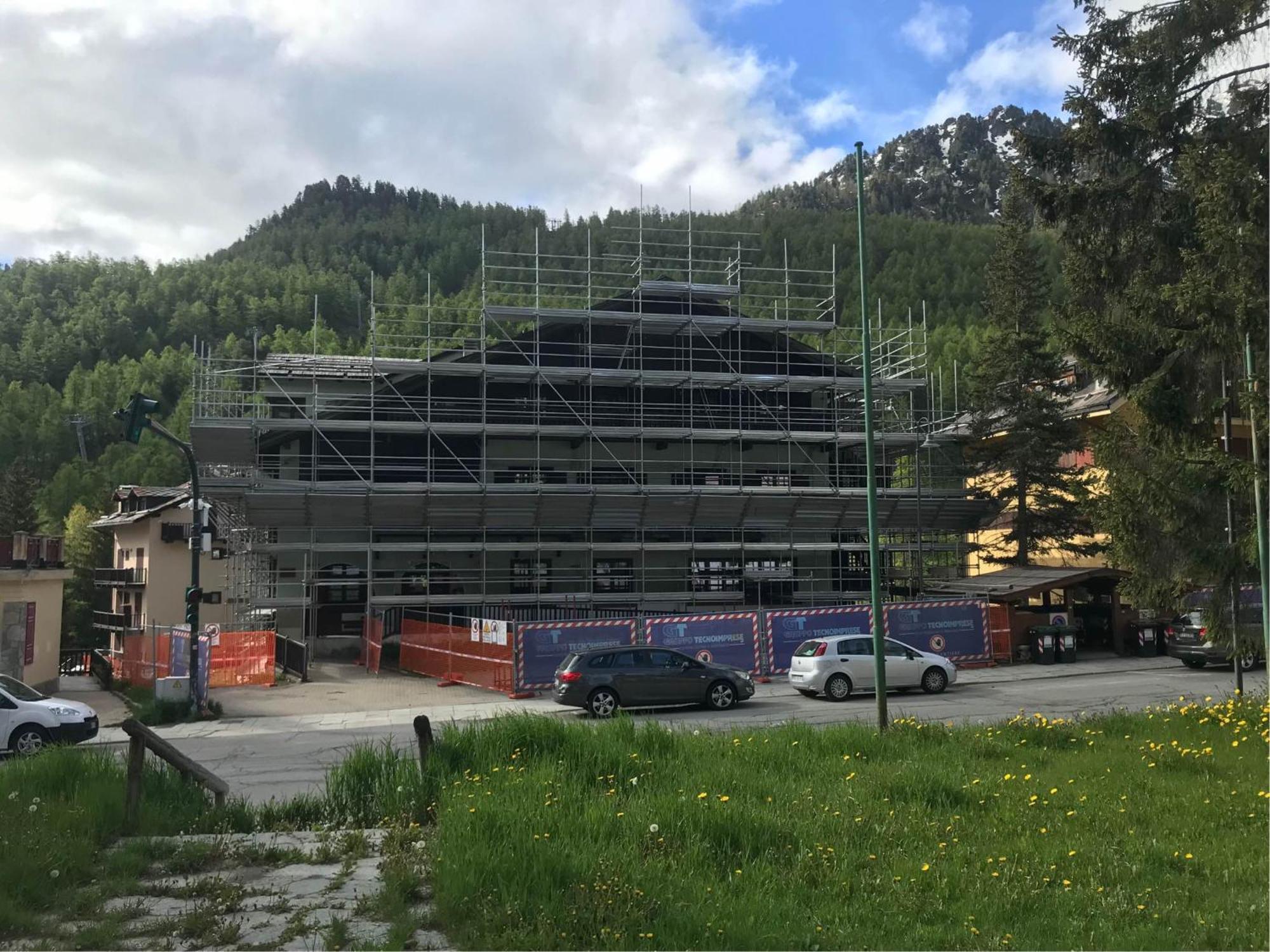 Chalet Della Luna Claviere Bagian luar foto